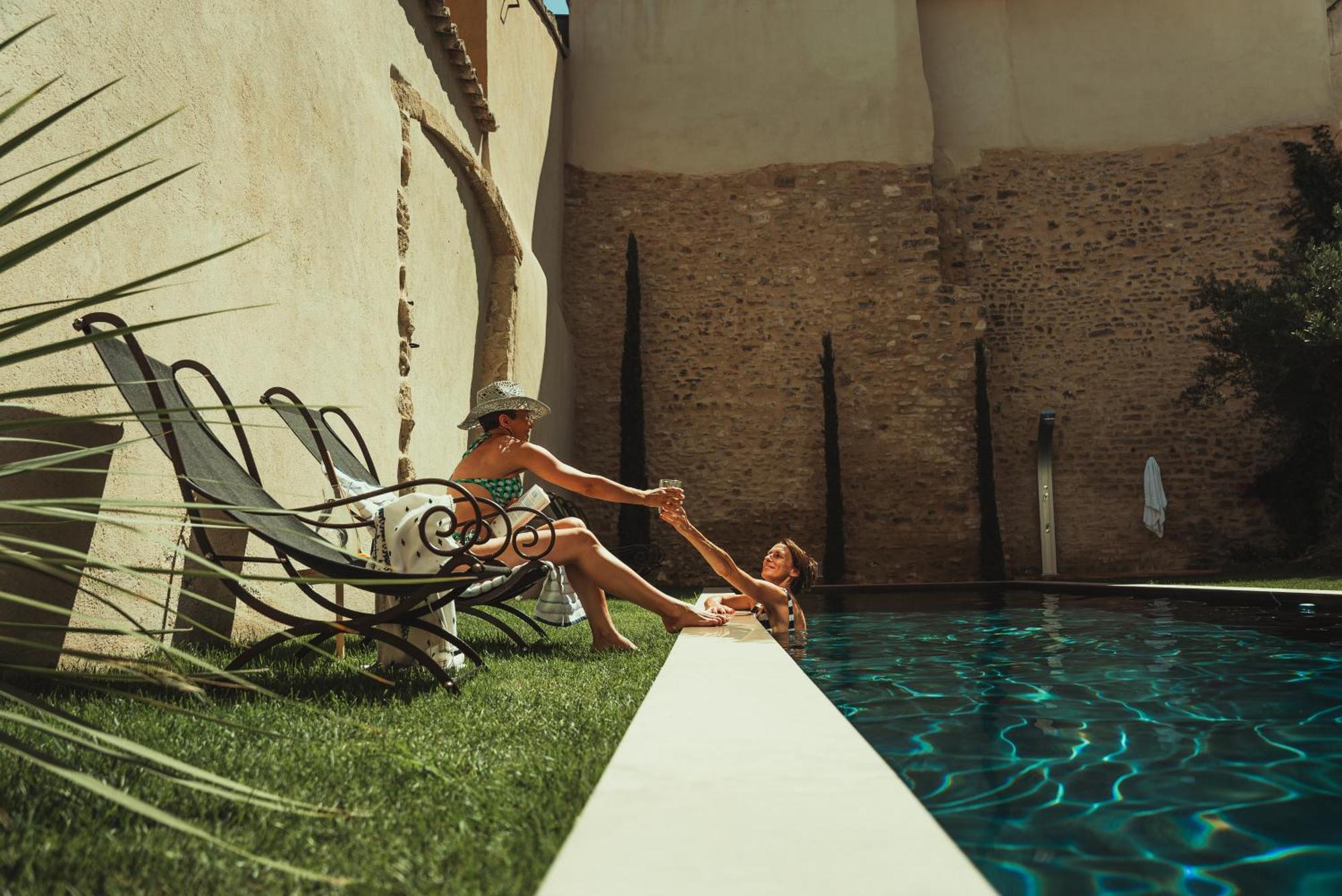 Palais Aoma, Hotel Particulier De Luxe En Provence L'Isle-sur-la-Sorgue Kültér fotó