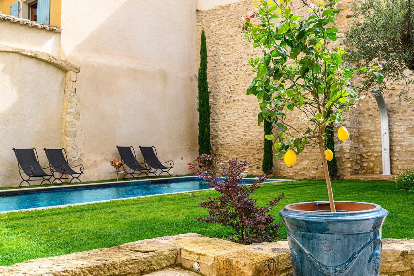 Palais Aoma, Hotel Particulier De Luxe En Provence L'Isle-sur-la-Sorgue Kültér fotó